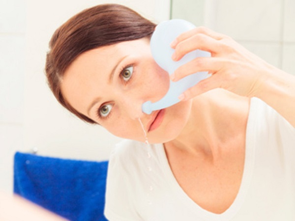 cách vệ sinh mũi không cần ngoáy